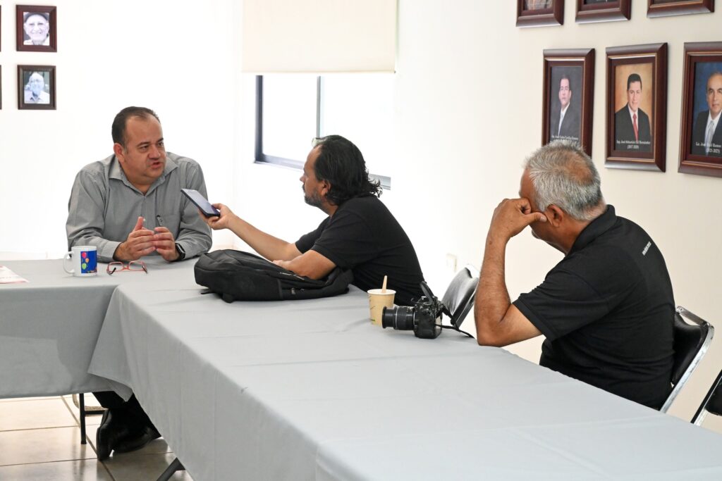 Padrinos por la educación entrevista del debate los mochis
